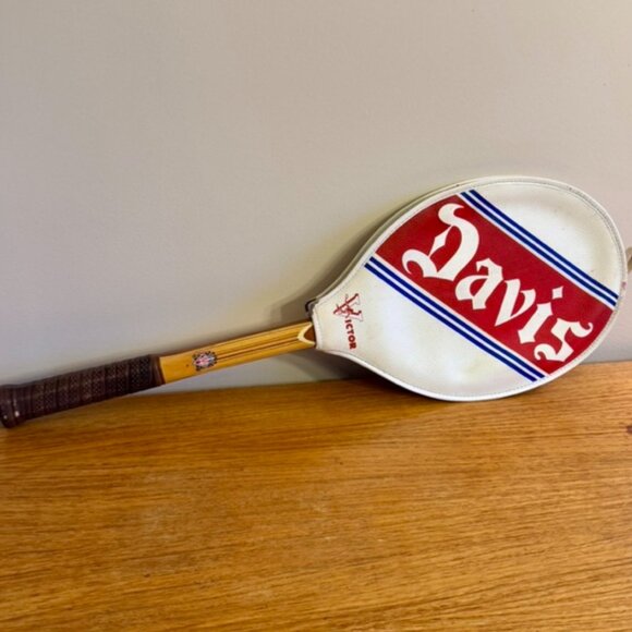 Vintage 1950s Tad Davis Imperial Tennis Racquet - Picture 2 of 11
